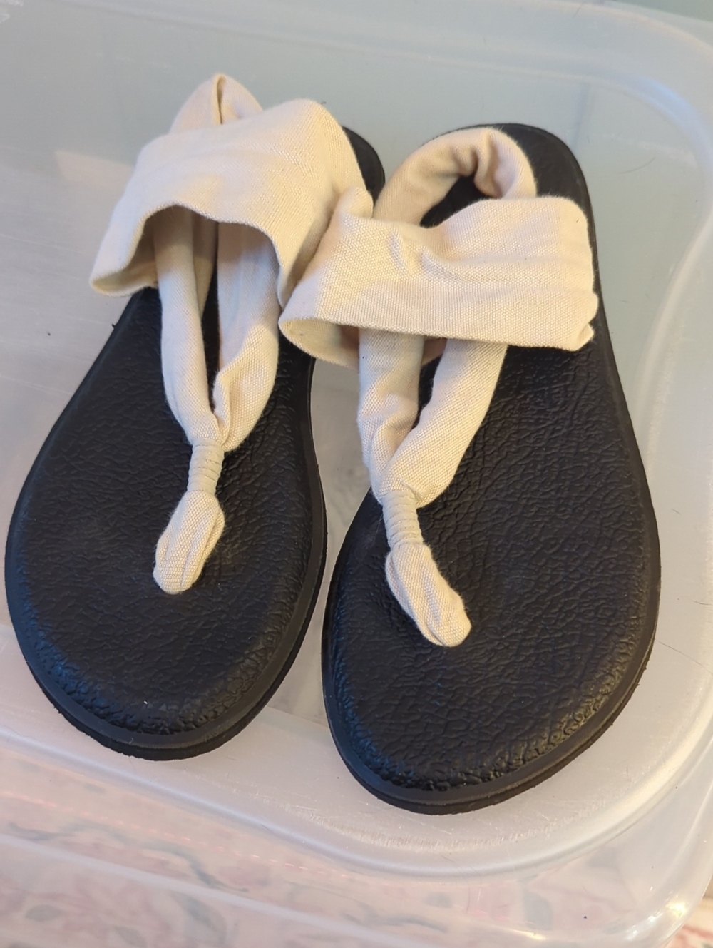 Sanuk Black Footbed Sandal with Cream Fabric Straps